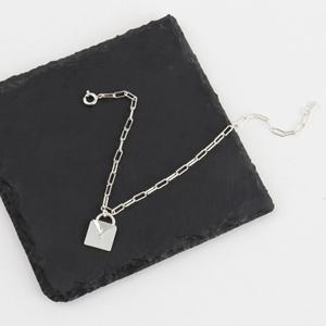 B0081SMP15_925실버 편지 펜던트 자개 사각 체인 팔찌