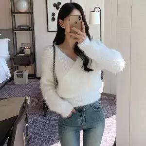 [미나그램] 데모즈 부클 솔잎사 브이랩니트