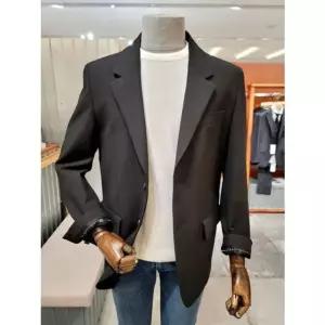 [갤러리아] 23 F/W 본 소매라벨링 블랙 쎄미오버핏 캐쥬얼 재킷 BN3FEA211