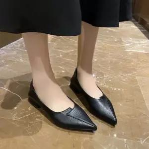 쿨샵 여성 스틸레토 플랫구두 블로퍼 겸 낮은구두 3cm