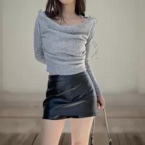 여성 슬림핏 니트 오프숄더 리본 어깨 셔링 탑
