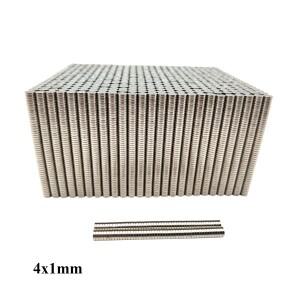 4x1mm 미니 소형 소형 원형 자석은 냉장고 부착 사무용 문서 고정 및 DIY 공예에 유연하게 사용할 수 있습