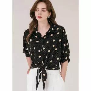 [하프클럽/막스까르띠지오]블링 큐빅 도트 매듭 블라우스