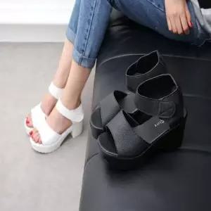 여자 웨지샌들 통굽샌들 여름 끈 샌들 데일리