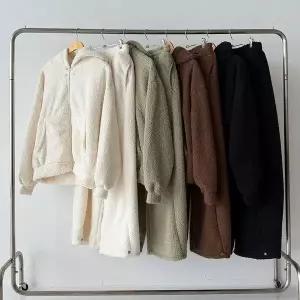 [하프클럽/]여성 겨울 양털 후드집업 와이드팬츠 세트