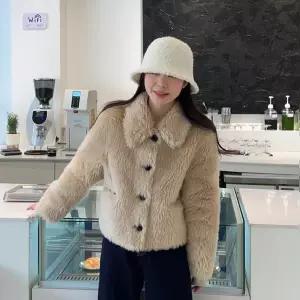 BANHANY 스웨이트 ？？카라 페이크 퍼 숏 코트