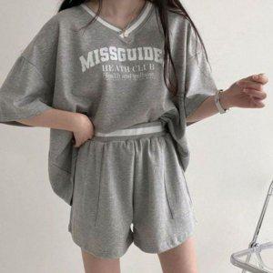 일상템레이디스 프리미엄 바다 여행 스타일링 V넥 하프슬리브 하프팬츠 셋업 여성 여름용 트라우저 컴포트