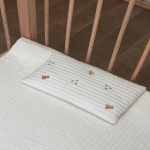 1pcs 아기 베개 흰색 자수 면화 통기성 플랫 베개 신생아 베개 유치원 낮잠 베개 매일 사용에 적합