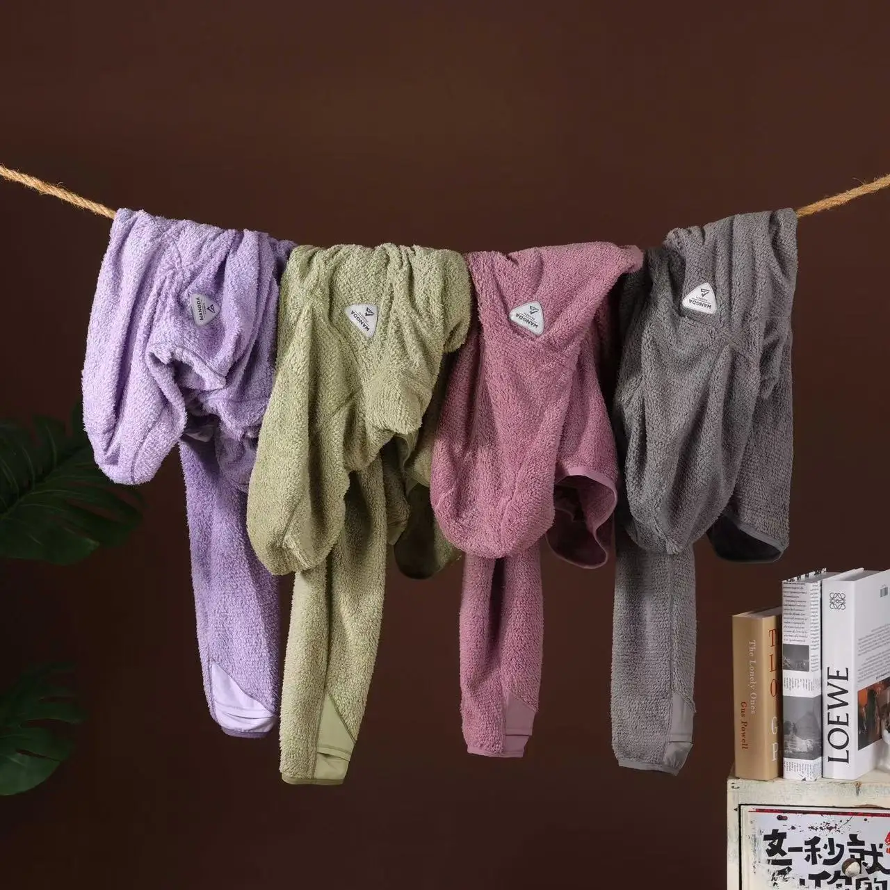 부드러운 플리스 안감 후드티 야외 활동용 편안한 캐주얼 다용도 남성용 가을 겨울 벨벳 촉감 커플 셔츠