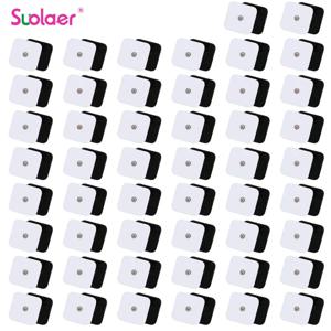 5x5cm 4x4cm 자기 접착 성 부직포 교체 Eletric 근육 자극기 저주파 마사지 용 수십 전극 패드