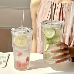 1/2pcs 600ml 스트라이프 유리 컵(뚜껑 및 빨대 포함) 주스 물 및 아이스 커피 컵용 투명한 마시는 유리 Drinkware