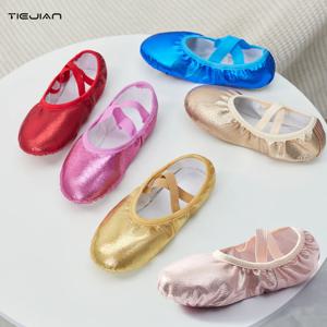 댄스 신발 여성 멀티 컬러 소프트 단독 중국어 댄스 어린이 연습 댄스 특별 아기 발레 신발