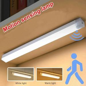 새로운 LED 모션 센서 라이트 야간 조명 TYPE-C USB 조명 주방 캐비닛 침실 옷장 조명을위한 노란색/흰색 색상 램프