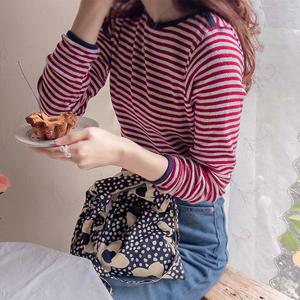 [LABEL] 로이스비 펀칭단가라 편안한신축 넥배색 코디좋은 티