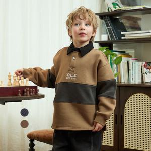 [예일키즈]배색 레터링 기모 카라 맨투맨 A5W001