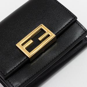 당일 배송 펜디 마이크로 트라이폴드 지갑 블랙 8M0395AHM0F0KUR