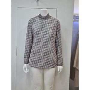 벨리시앙 세이브존04 하이넥 프린트 블라우스 BL5134