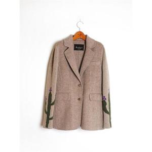 [비꼴리끄] 니트 자수소매 해링본 자켓