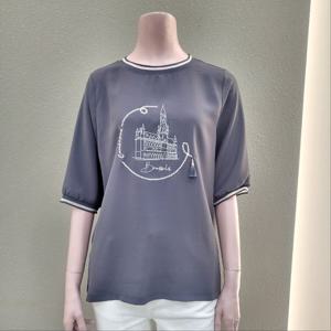 [꼼빠니아]라운드 뒷 배색 프린트 티셔츠 CAFU4-WKS110 _IC