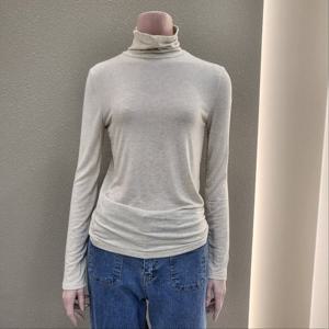 [꼼빠니아]슬림 목폴라 티셔츠 CAFW0-WKL890 _IC