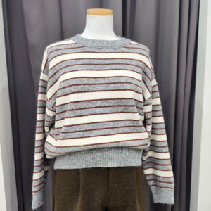 [포커스]피닝 스트라이프 라운드넥 니트티_FW5L3KT3290