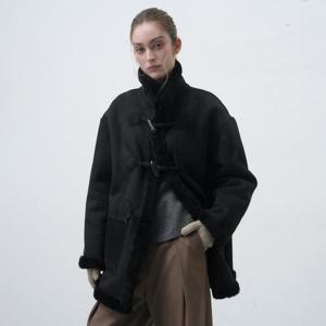 WOMAN 리버시블 무스탕 더플 코트 [BLACK] / WBE4L10522