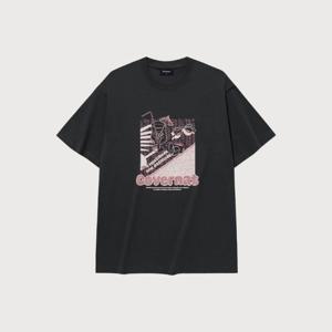 M 커버낫반팔티 CQK CO2502ST19-CH 쿨 코튼 바캉스 그래픽 티셔츠 Charcoal