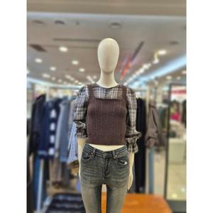 부루앤쥬디 세이브존03 부루앤쥬디 니트 체크 블라우스 AGBBRKBL006BA