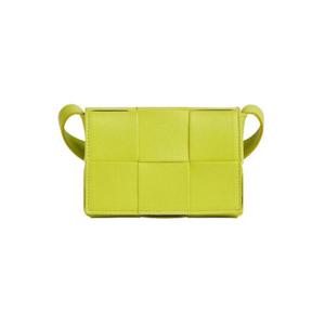 보테가 베네타 미니 레더 카세트백 에시드 키위 666688VMAY17301