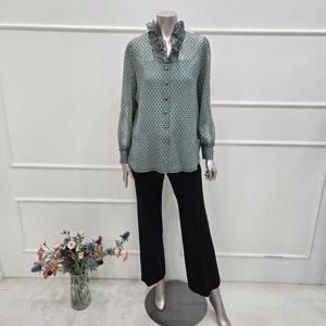 [미니멈]MXDAWB1180KH 프릴넥 도트 블라우스_JK