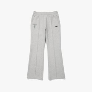 디아도라바지 AQS D5122LFP20MGS 블루밍 부츠컷 팬츠 우먼 GREY