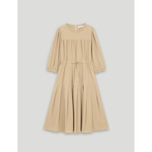 [코데즈컴바인] 퍼프소매 셔링 플리츠 원피스 (CKB-OP002W3)