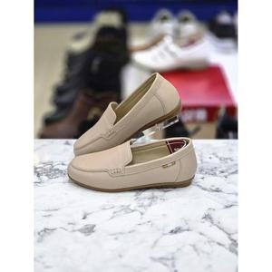 허시파피 세이브존05 여성2Cm굽심플단화로퍼 KSOFR454