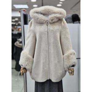 밀스튜디오 세이브존04 오버핏 페이크퍼 무스탕 하프코트 LQCMUR103