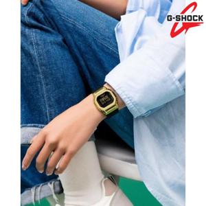 [지샥]미니 스퀘어 메탈커버 시계 GM-S5600GB-1DR