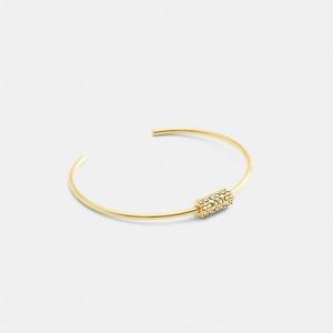 코치 퀼팅 시그니처 비즈 카프 CBB00-GLD