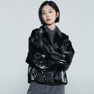 [버커루]여성 유광 루즈핏 바람막이 점퍼 B231JP600P