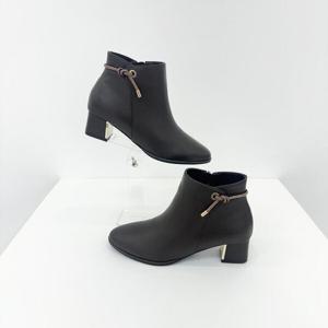 [엘칸토]빅사이즈 여성 양가죽 심플 데일리 앵클 부츠 LCWA25U44