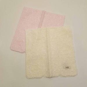 아이엘드 ION5501 남녀1매 자수 스칼롭 손수건