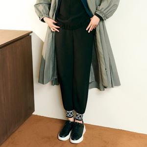 [베스띠벨리][라베 라인] 밴딩 레터 조거 팬츠 ( BFPAI1227 )