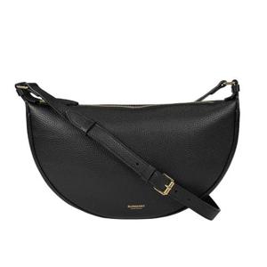 버버리 소프트 하프문 슬링 크로스백 80840381 블랙