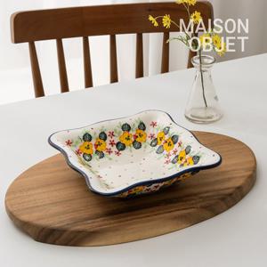 ★적립금 사용가능★ 프라카 폴란드풍 도자기 프릴 사각 샐러드볼