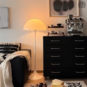 [해외] 플로어 머쉬룸 장스탠드 조명 거실 책상 협탁 무드등 스탠딩 인테리어 램프 머쉬