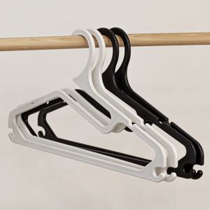 [5% 쿠폰!] 국내제작  튼튼한 다용도 옷걸이 30P 목늘어남 방지 옷걸이