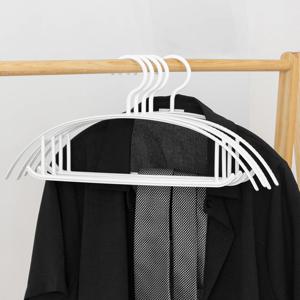 [5% 쿠폰!] 국내제작 젤리 라운드 옷걸이 20P 니트 상의 어깨뿔방지 옷걸이