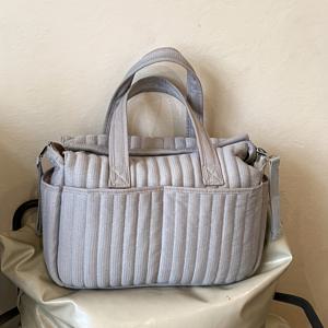 TEMU 엄마를 위한 스타일리시한 회색 줄무늬 토트백 - 대용량 다이퍼백, 내구성 있는 원단 & 인체공학적 손잡이, 병 홀더 및 손목 스트랩 포함, 일상 필수품 수납 가능, 여행용 오거나이저, 튼튼한 핸들, 넉넉한 수납 공간