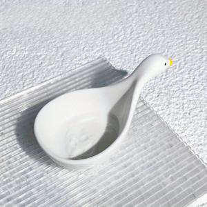 TEMU 1개 귀여운 애완동물 세라믹 네일 아트 펜 홀더 & 클리닝 트레이 - 만화 개 & 고양이 디자인, 네일 폴리쉬 브러시 & 도구용 이중 칸막이, 내구성 있는 화이트 세라믹, 위생 소독 박스, 장식적인 바니티 정리함, 매니큐어 액세서리 주최자, 기발한 데코 아이템, 실용적 디자인