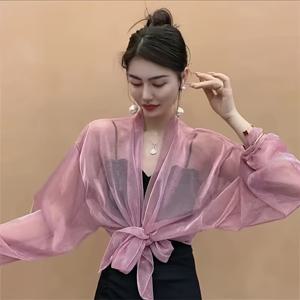 TEMU 여성용 경량 그라데이션 스카프 랩 - 어두운색에서 밝은 색으로의 옴브레 디자인, 캐주얼 외출 및 일상복을 위한 우아한 패션 액세서리, 세탁기 사용 가능, 스타일리시하고 부드러운 드레이프 원단