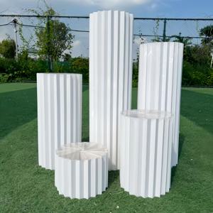 TEMU 5개 크리스마스 웨딩 종이 디저트 테이블 접이식 기둥 - 디저트 테이블용 로마 기둥 접이식 장식, 웨딩, 생일 및 축제 행사를 위한 원통형 종이 로마 기둥 접이식 장식품 (아크릴 보드 제외)