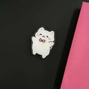 TEMU 2D 플랫 카툰 노래하는 고양이 폰 케이스, 접착식 백 스탠드 포함 - 귀여운, 접이식 손가락 홀더, 아크릴 소재, 친구와 가족에게 완벽한 선물, 독특하고 창의적인 선물